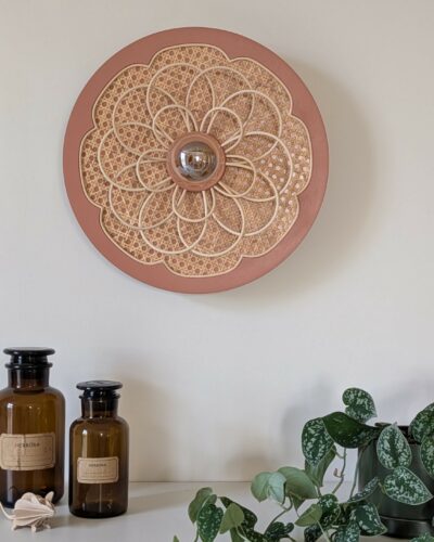 Luminaire fleur cannage bois rotin artisanal