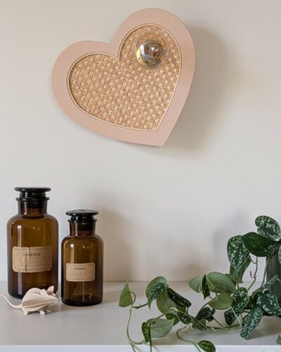 Luminaire coeur cannage bois rotin artisanal