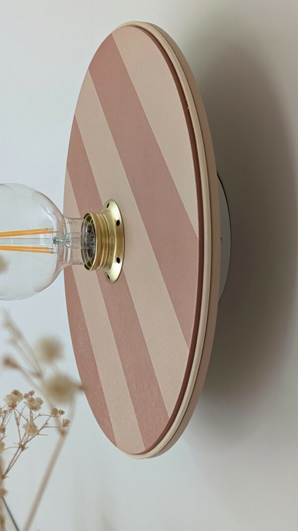 Luminaire unique artisanal. En bois napperon et rotin. 2 en 1