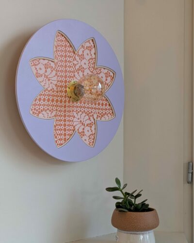 Luminaire unique artisanal. En bois napperon et rotin. 2 en 1