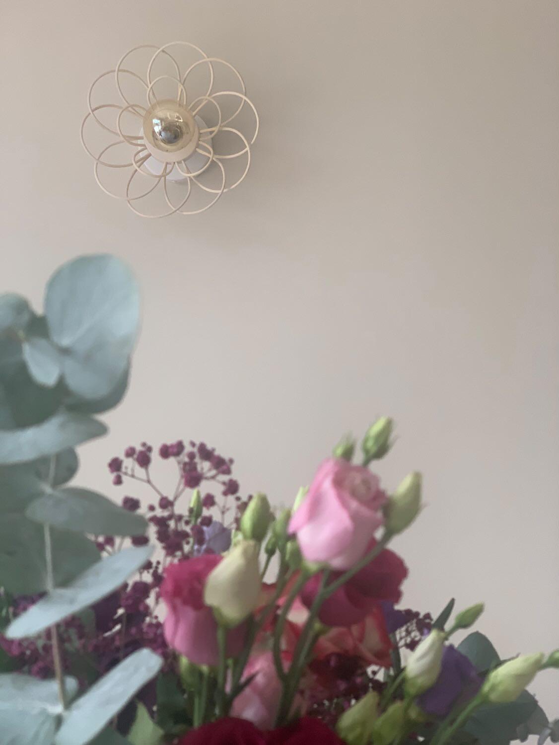 Luminaire fleur bois rotin artisanal