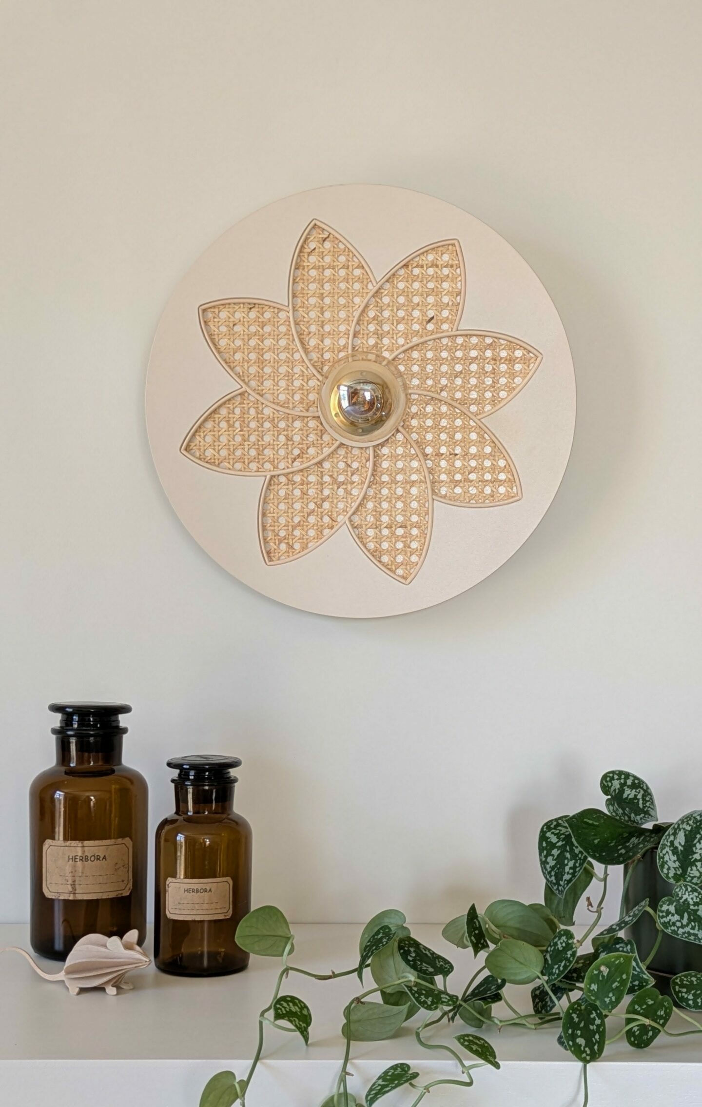 Luminaire fleur cannage bois rotin artisanal