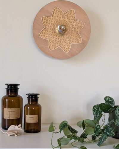 luminaire artisanal fleur bois cannage rotin