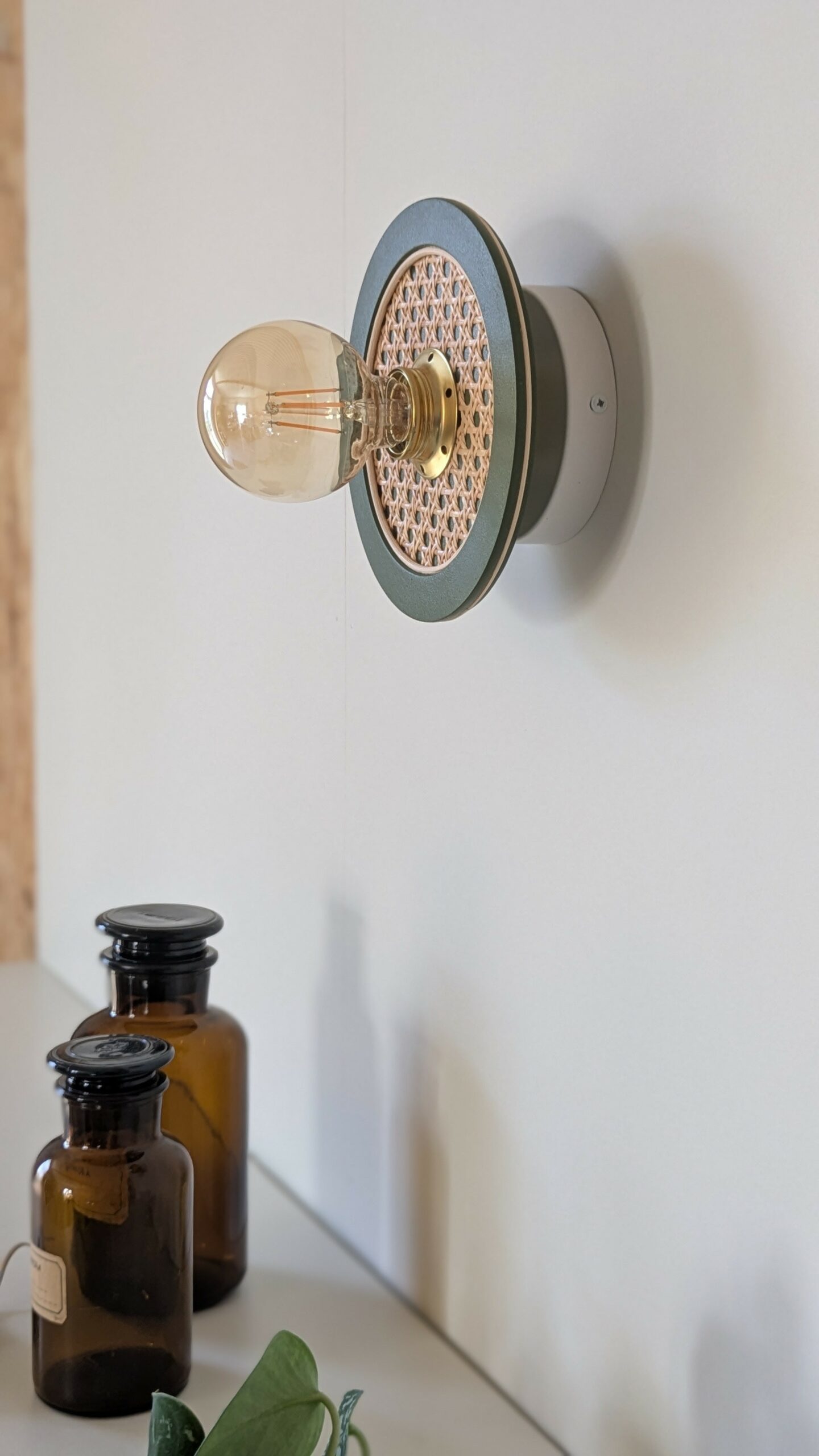 Luminaire cannage bois rotin artisanal