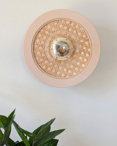 applique murale rose bois rotin cannage