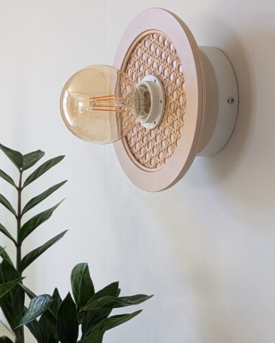 applique murale rose bois rotin cannage