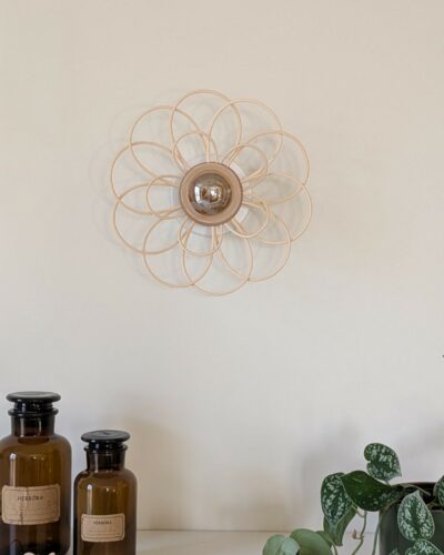 Luminaire fleur bois rotin artisanal