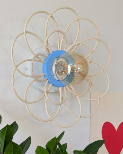 luminaire artisanal fleur rotin bleu blue lady