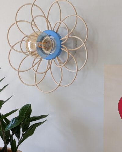 luminaire artisanal fleur rotin bleu blue lady